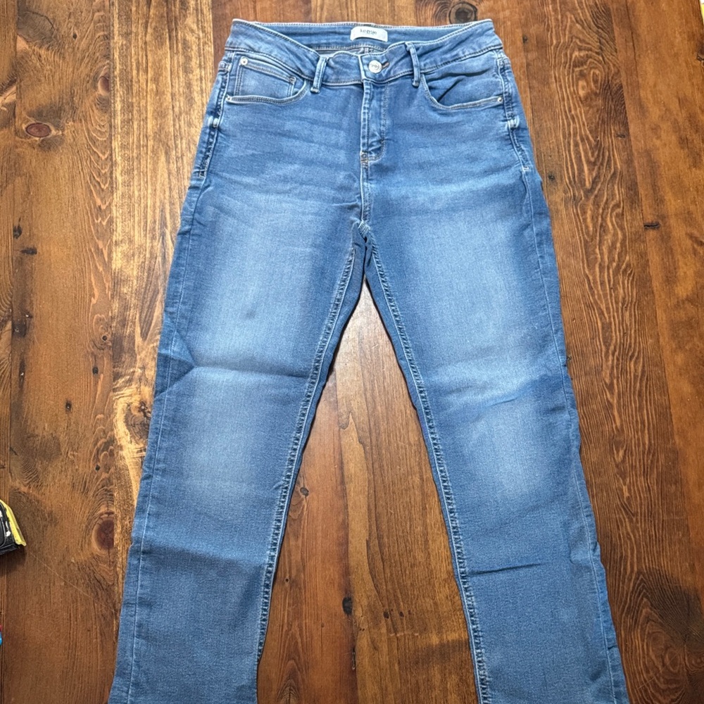 Kensie Medium Blue Straight Leg Jeans